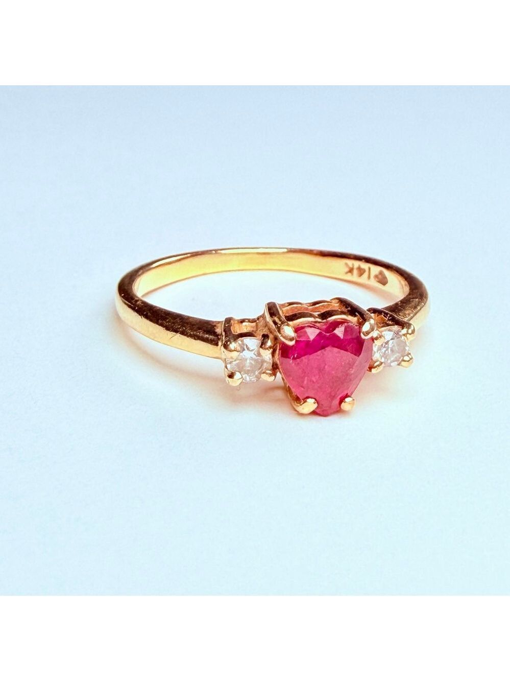 14K Solid Yellow Gold Red Genuine Ruby Heart & Diamond Vintage Ring - Picture 2 of 10